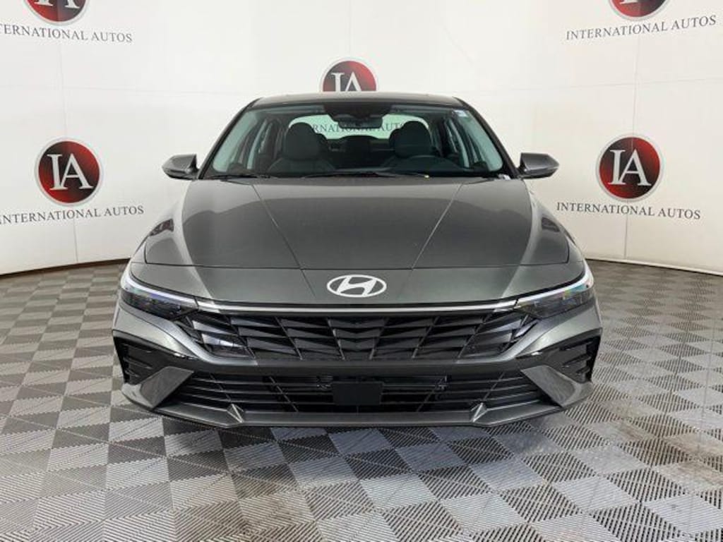 New 2026 Hyundai Elantra Limited Sedan