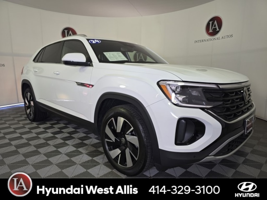 Used 2024 Volkswagen Atlas Cross Sport 2.0T SE w/Technology SUV