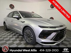 2025 Hyundai Sonata Hybrid Limited Sedan