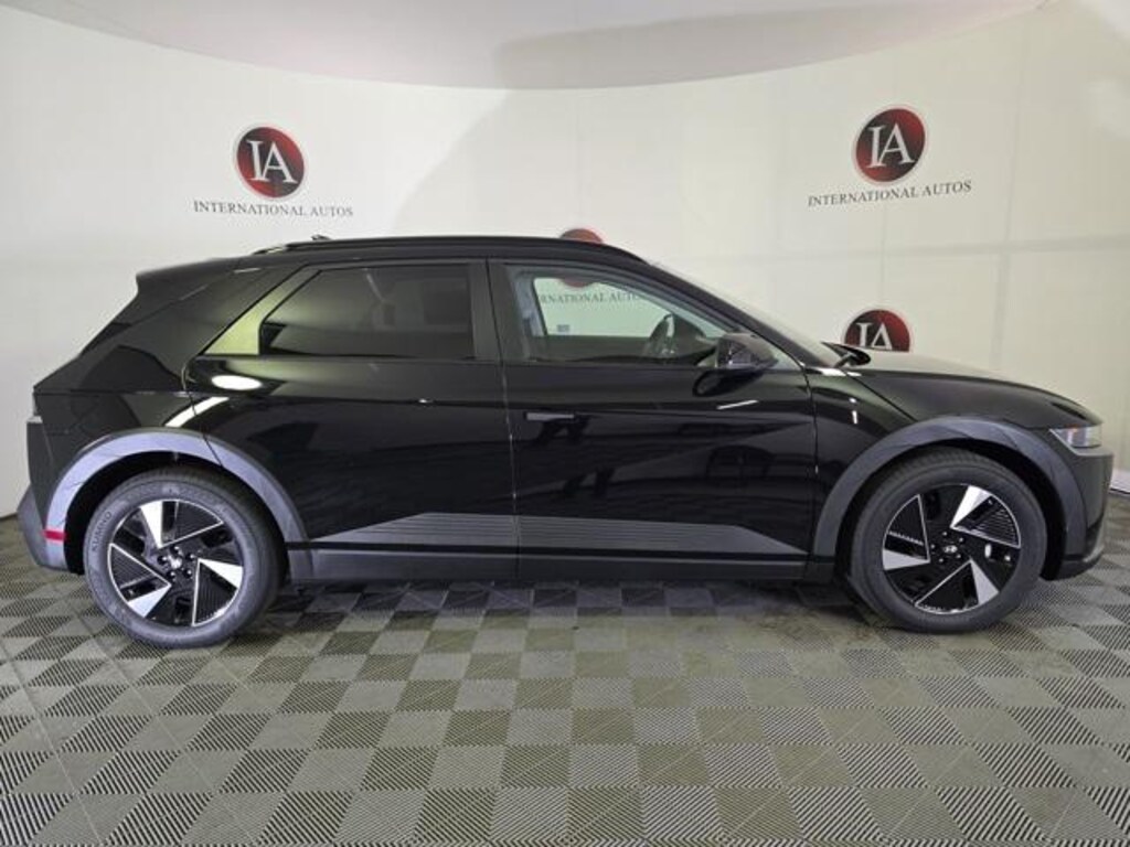 New 2025 Hyundai IONIQ 5 SEL SUV