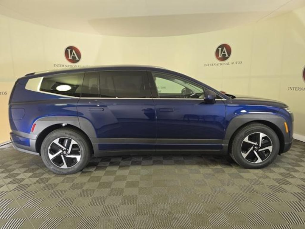 New 2026 Hyundai IONIQ 9 SE SUV