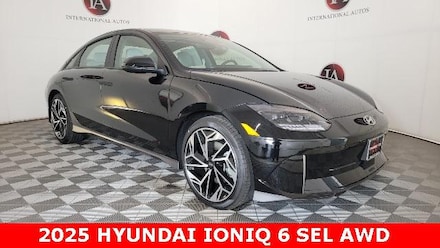 2025 Hyundai IONIQ 6 SEL Sedan