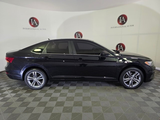 2019 Volkswagen Jetta 1.4T photo 3