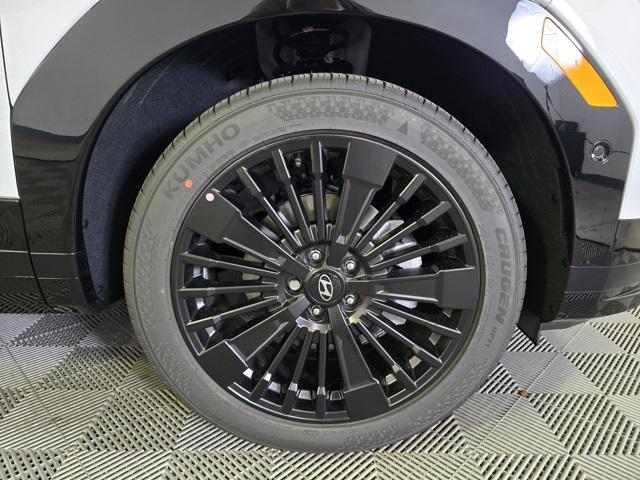 2025 Hyundai Santa Fe Calligraphy photo 2