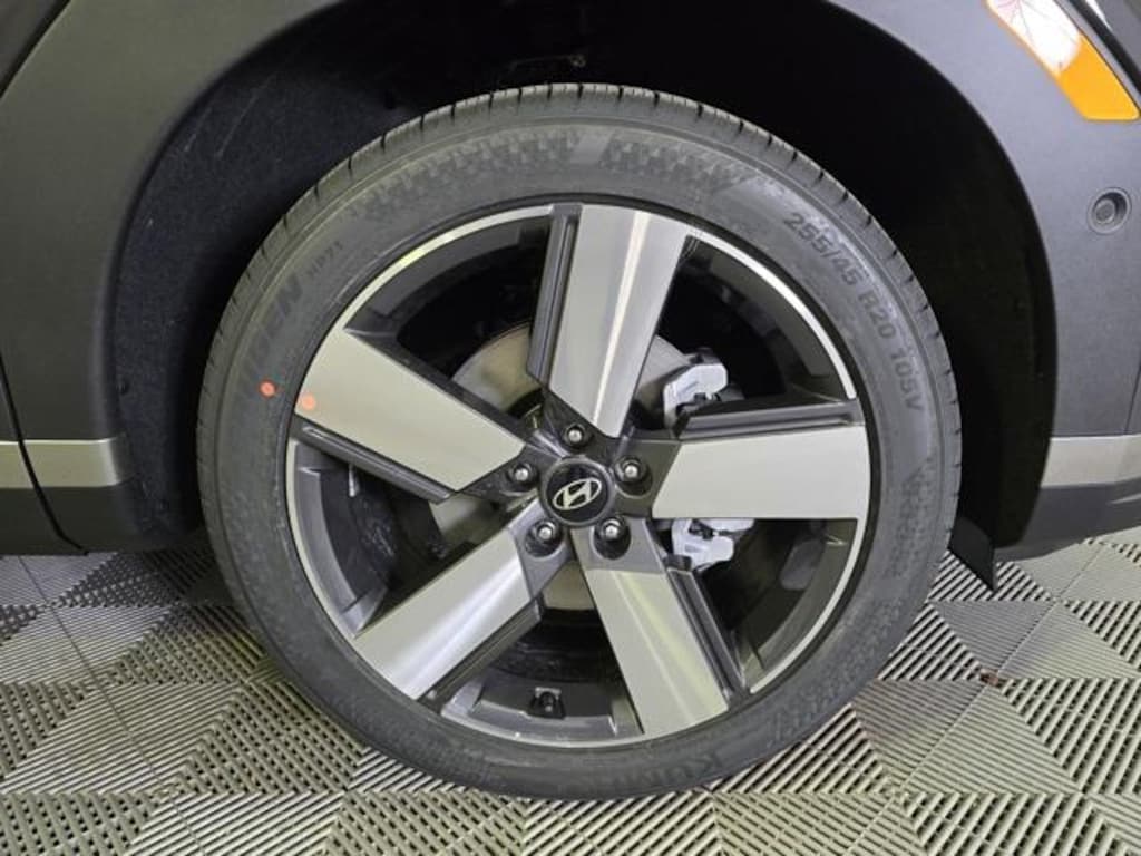 New 2026 Hyundai Santa Fe Hybrid Limited SUV