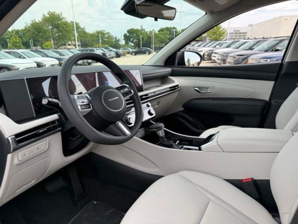 New 2026 Hyundai Tucson SEL Plus AWD SUV