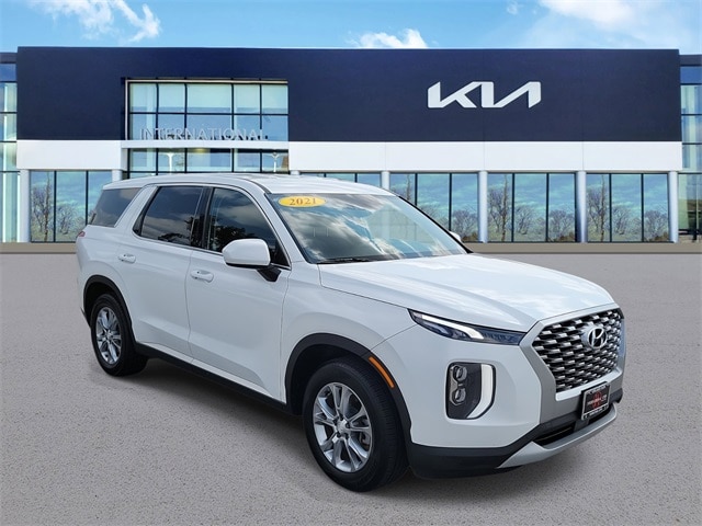 Used 2021 Hyundai Palisade SE with VIN KM8R14HE2MU274967 for sale in Orland Hills, IL