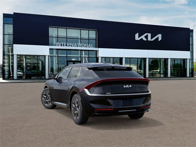 2025 Kia EV6 Light photo 3