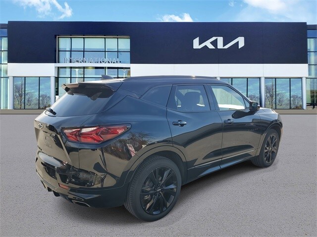 2022 Chevrolet Blazer RS photo 3