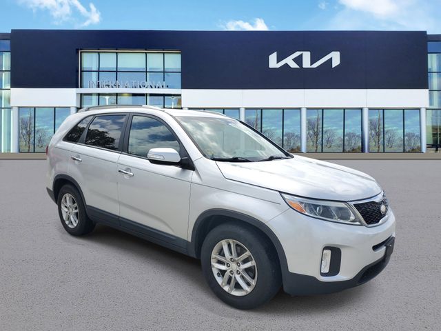 Used 2014 Kia Sorento LX with VIN 5XYKT4A63EG435655 for sale in Orland Hills, IL