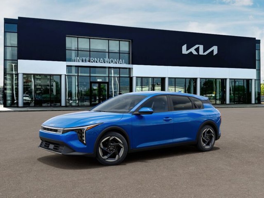 New 2026 Kia K4 EX Hatchback