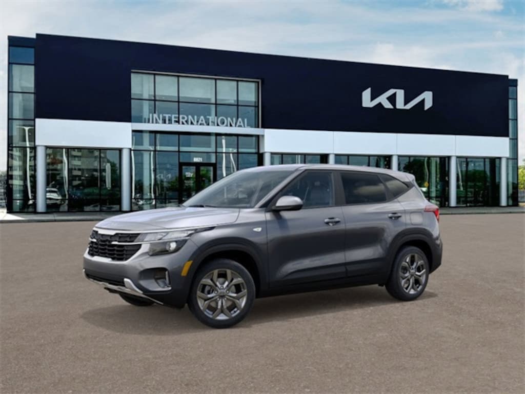 New 2026 Kia Seltos LX SUV