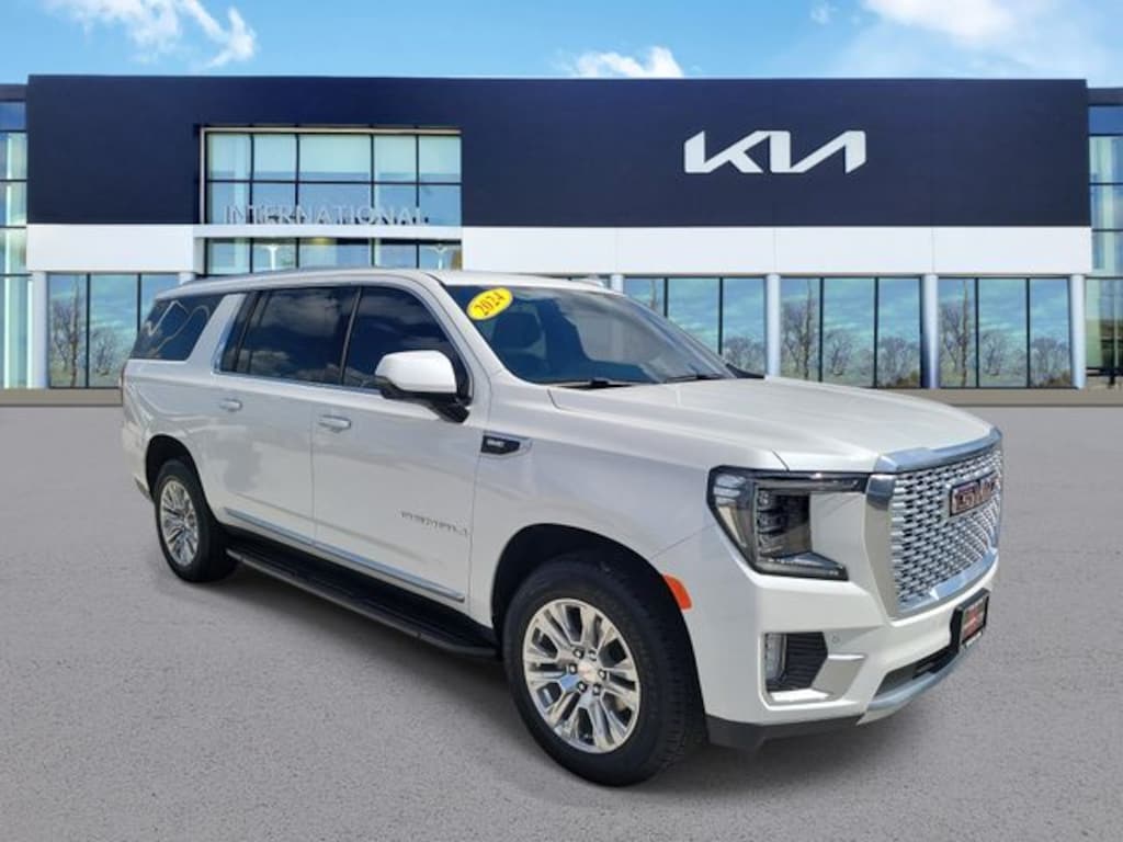 Used 2024 GMC Yukon XL Denali SUV