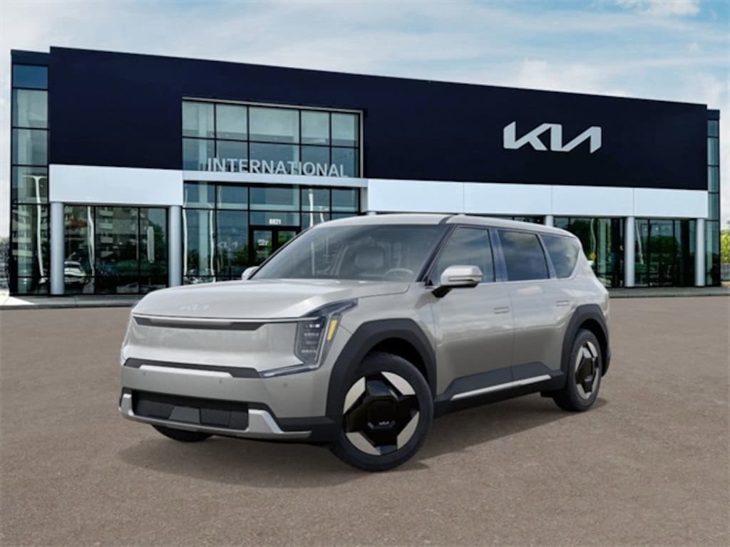 New 2026 Kia EV9 Light SUV