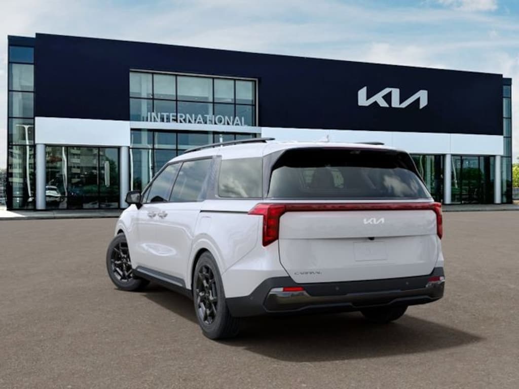 New 2026 Kia Carnival SX Minivan/Van