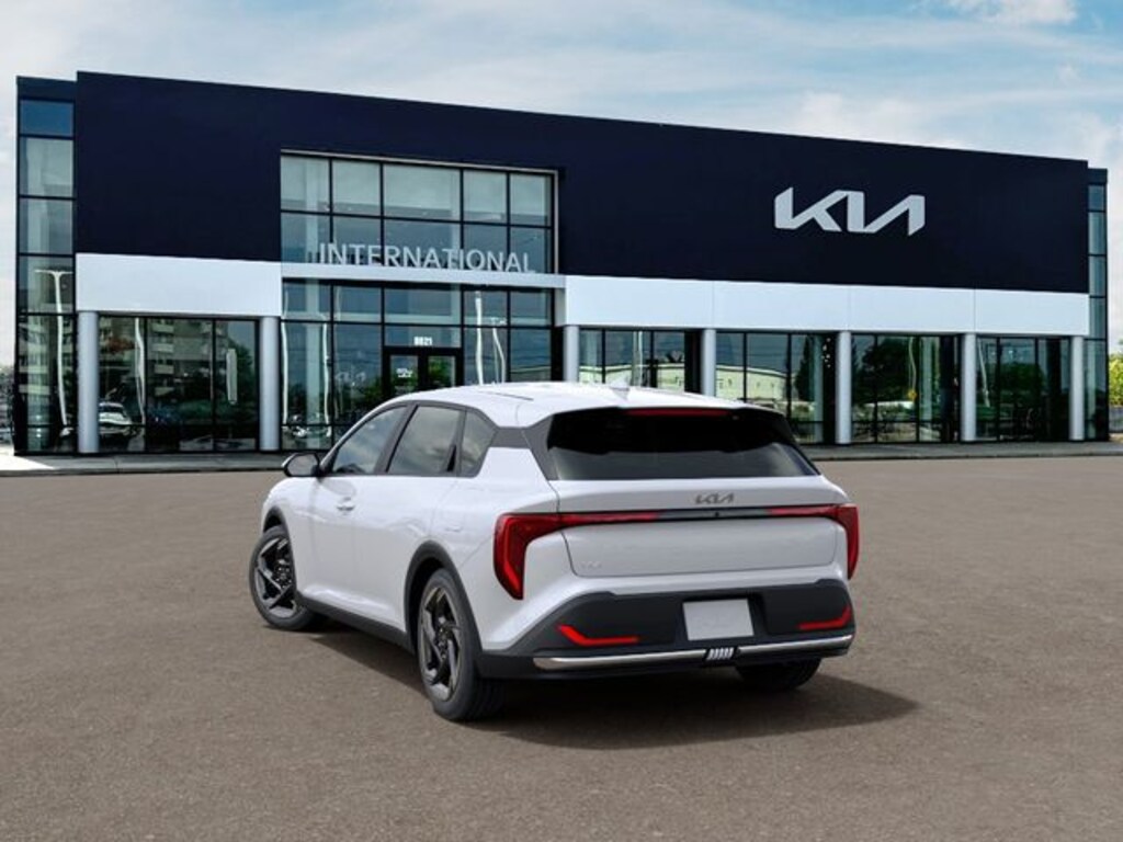 New 2026 Kia K4 EX Hatchback