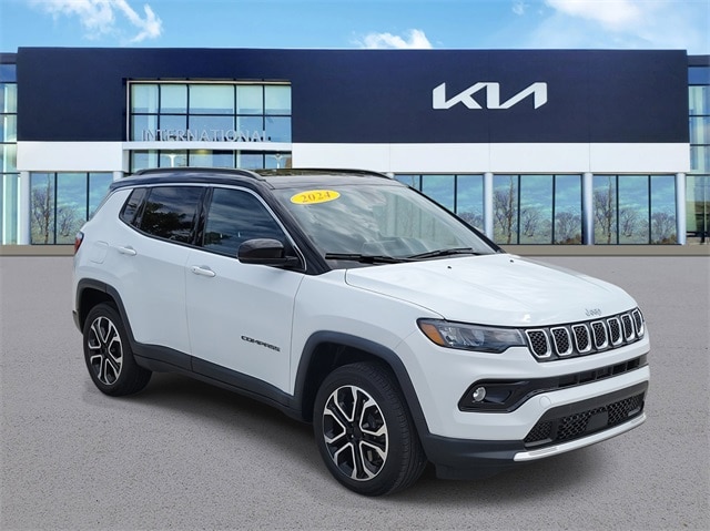 Used 2024 Jeep Compass Limited with VIN 3C4NJDCN7RT584396 for sale in Orland Hills, IL