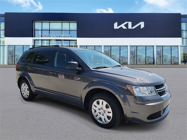 Used 2017 Dodge Journey SE with VIN 3C4PDCAB9HT662114 for sale in Orland Hills, IL