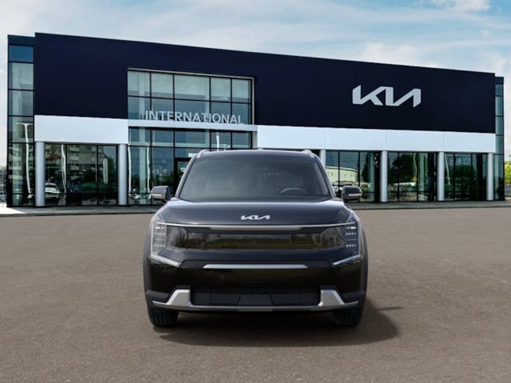 New 2026 Kia EV9 Wind SUV