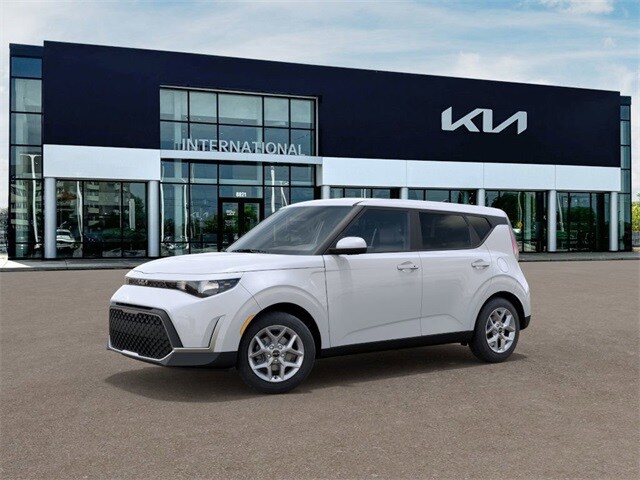 2025 Kia Soul S photo 3