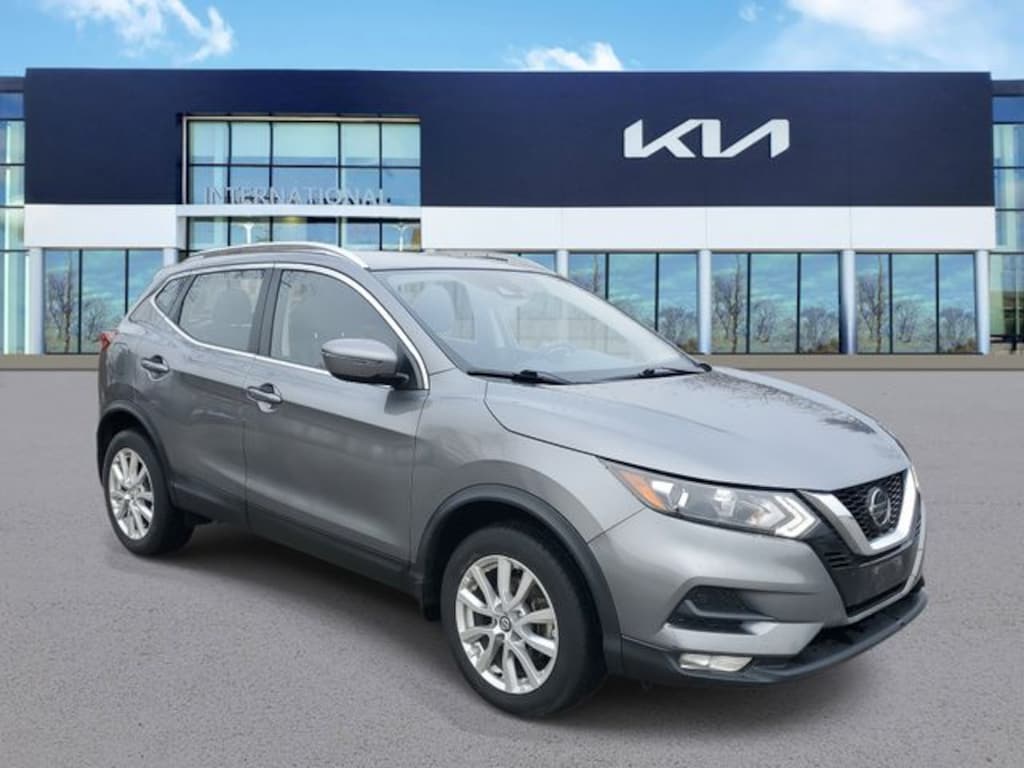 Used 2022 Nissan Rogue Sport SV SUV
