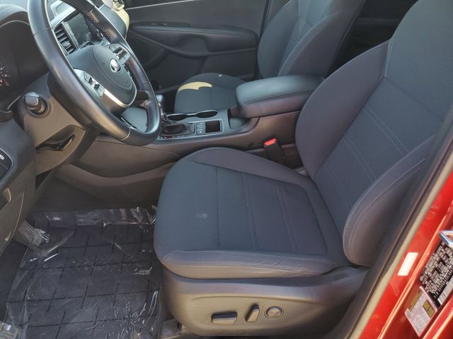 2020 Kia Sorento S - Photo 18