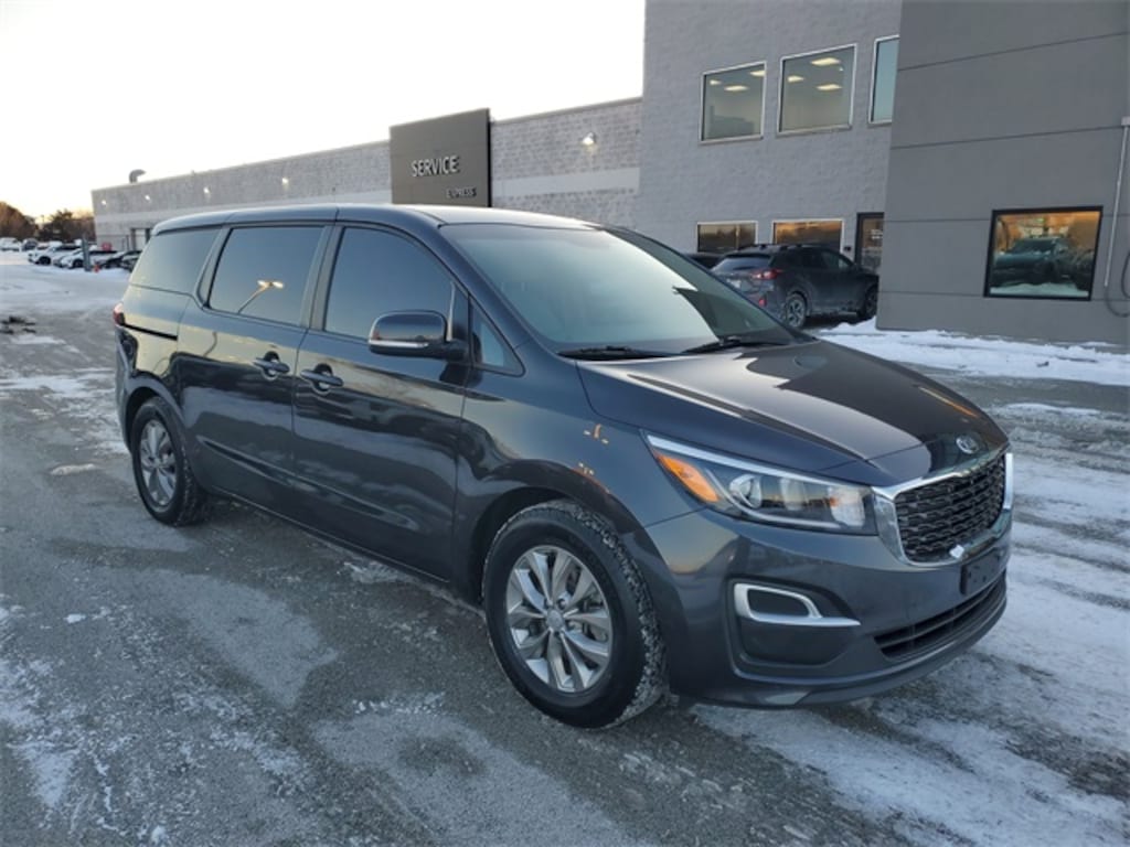 Used 2021 Kia Sedona LX Minivan/Van