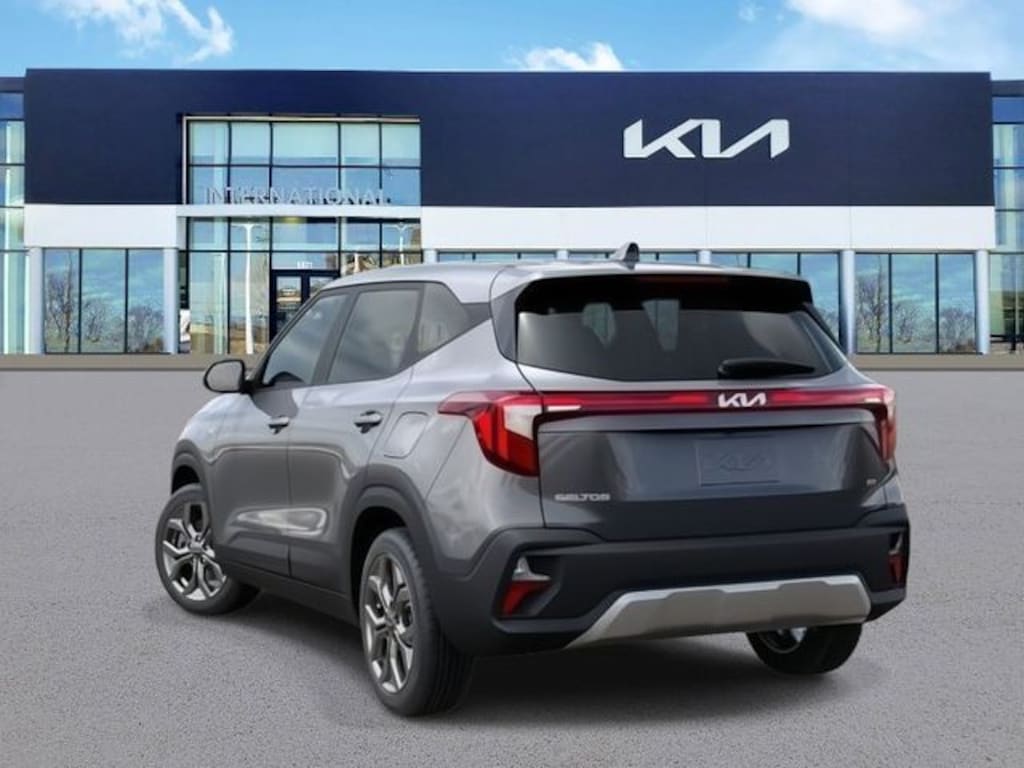 New 2026 Kia Seltos LX SUV