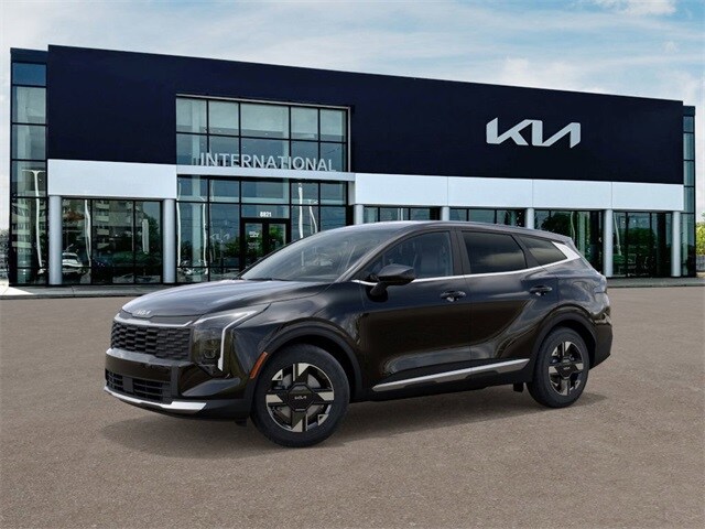 2026 Kia Sportage LX photo 3