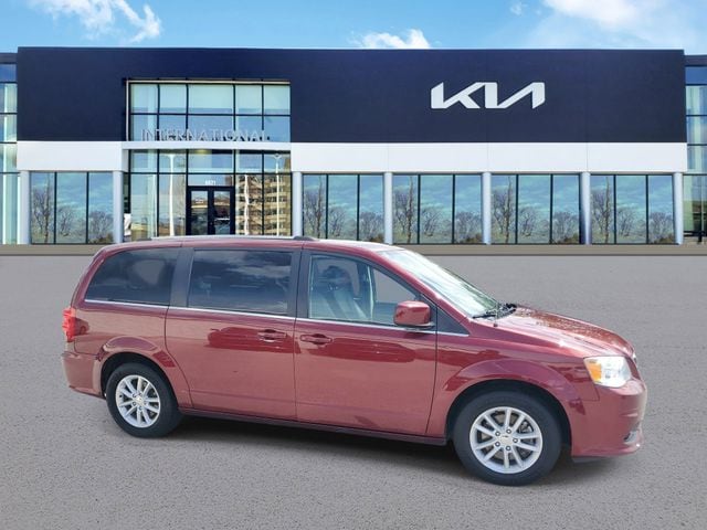 Used 2019 Dodge Grand Caravan SXT with VIN 2C4RDGCG4KR775472 for sale in Orland Hills, IL