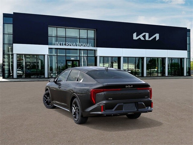 2025 Kia K4 GT-Line Turbo photo 3