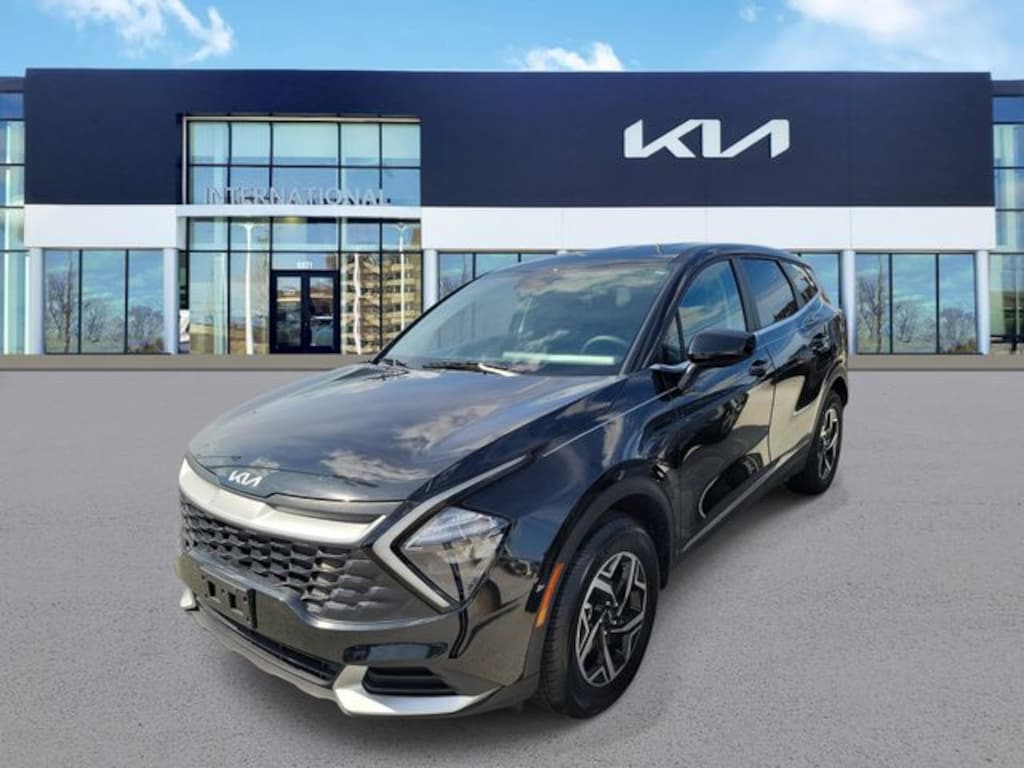 Used 2023 Kia Sportage LX SUV