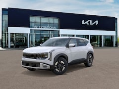 2027 Kia Seltos LX SUV