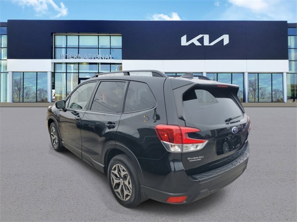 Used 2019 Subaru Forester Premium SUV