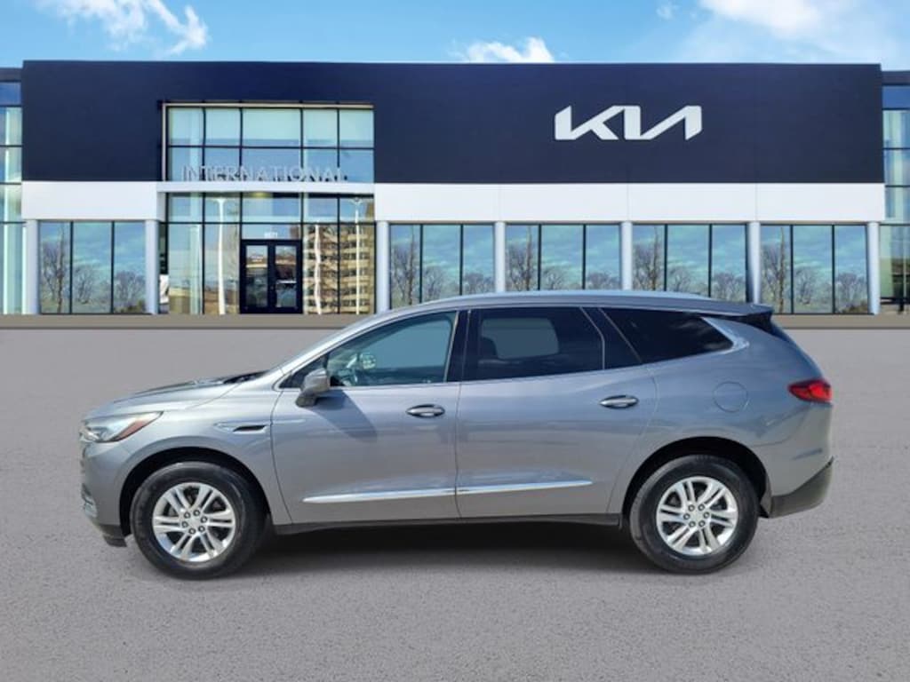 Used 2018 Buick Enclave Essence SUV