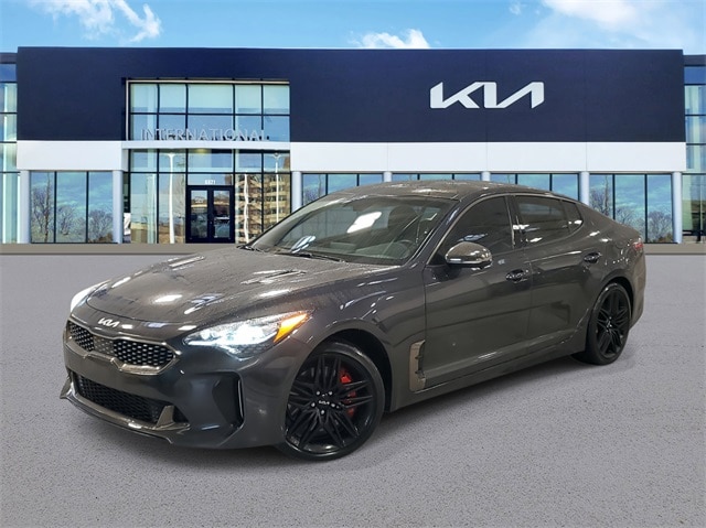 2023 Kia Stinger GT2's photo