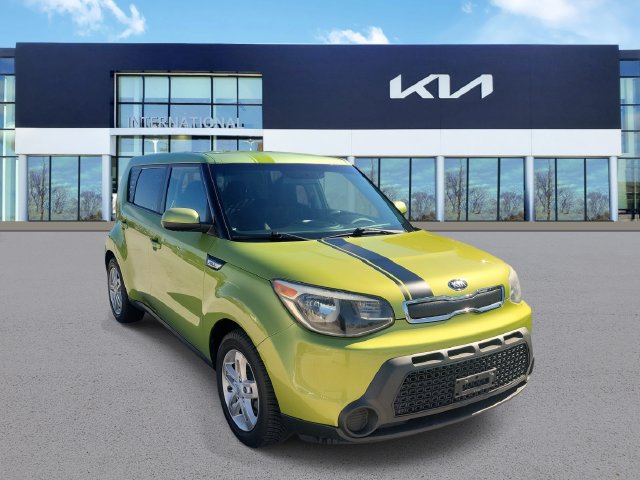 Used 2015 Kia Soul Base with VIN KNDJN2A28F7773056 for sale in Orland Hills, IL