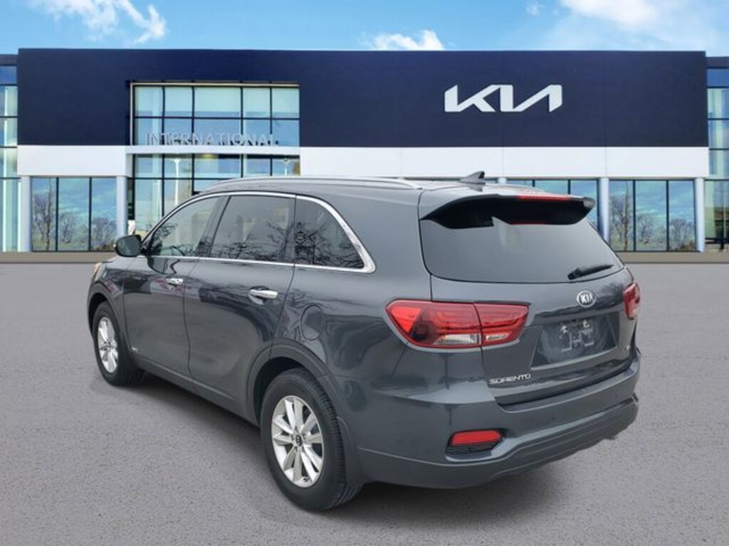 Used 2019 Kia Sorento LX SUV