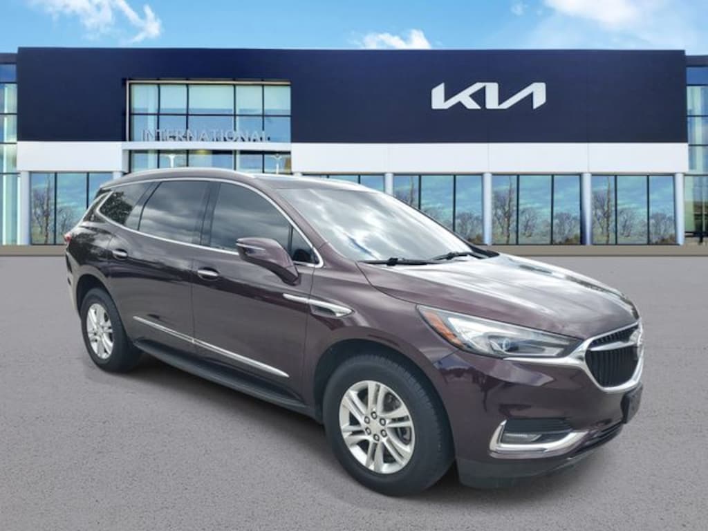 Used 2018 Buick Enclave Essence SUV