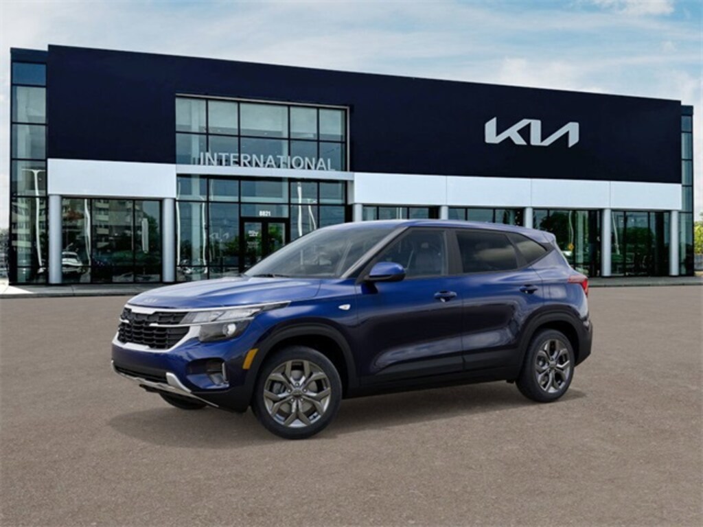 New 2026 Kia Seltos LX SUV