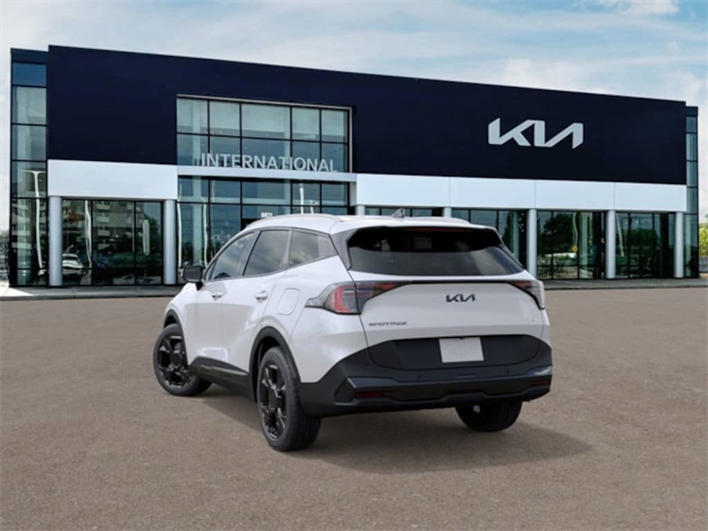 New 2026 Kia Sportage Hybrid X-Line SUV
