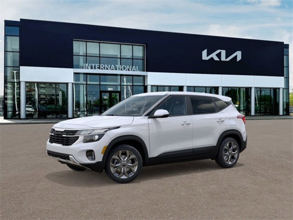 New 2026 Kia Seltos LX SUV