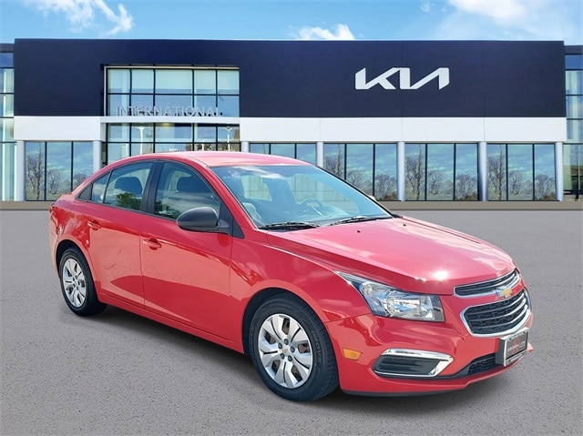 Used 2016 Chevrolet Cruze Limited LS with VIN 1G1PC5SH2G7166522 for sale in Orland Hills, IL