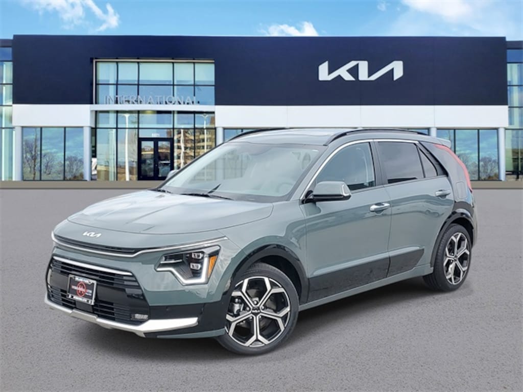 New 2025 Kia Niro SX Touring SUV