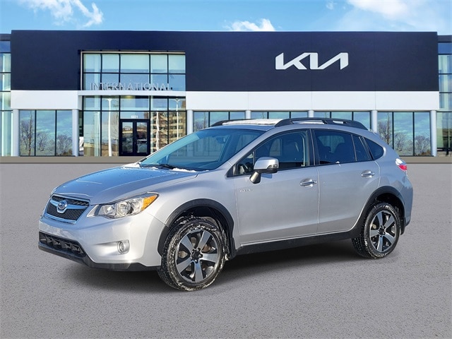 2014 Subaru XV Crosstrek Hybrid Touring's photo