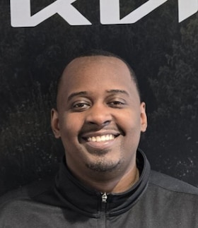 Staff member D'Angelo Hooks from 96d8ca1a743c