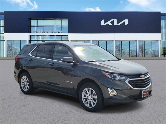 Used 2019 Chevrolet Equinox LT with VIN 3GNAXUEV3KS667160 for sale in Orland Hills, IL