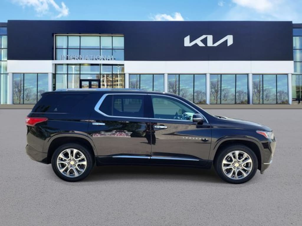 Used 2020 Chevrolet Traverse Premier SUV