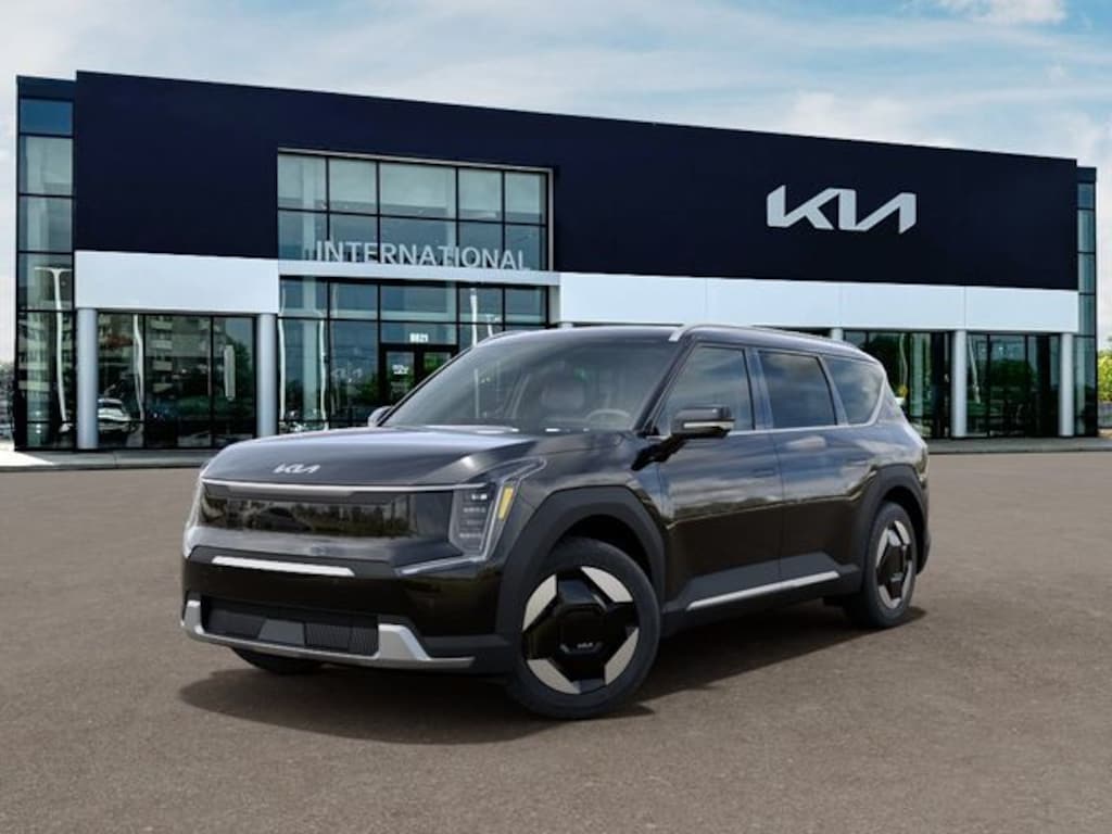 New 2026 Kia EV9 Wind SUV