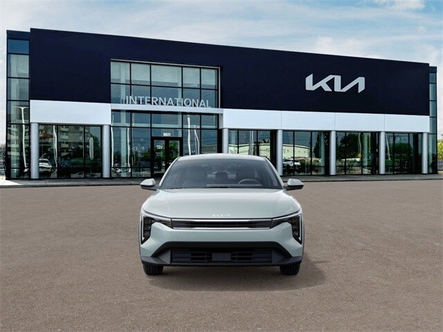 2025 Kia K4 LXS photo 2